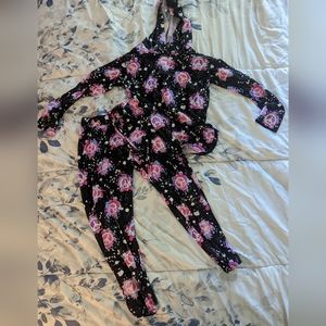 Pixie Lane peace sign track suit